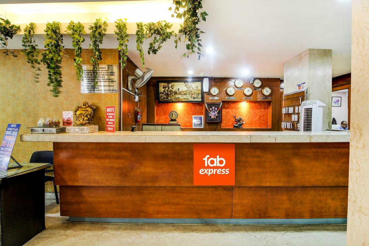 Fabexpress Tourist Plaza Haidarábád Kültér fotó